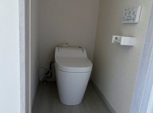 遠野市早瀬町４丁目のアパートのトイレ