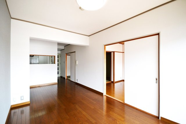 ハイツ277の居間・リビング