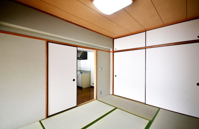 ハイツ277の和室