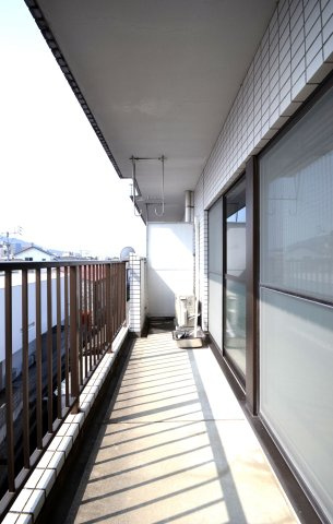 ハイツ277のバルコニー