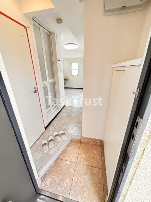 【玄関】 | アロンディール本庄東