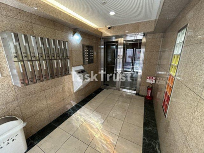 【エントランス】 | アロンディール本庄東