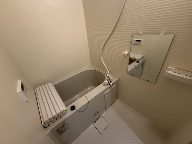 Ours Lavande（ウルス・ラヴァンド）の浴室