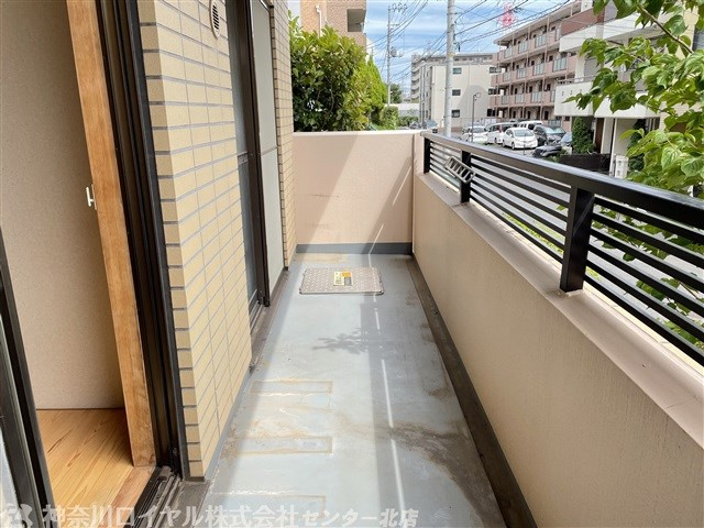 【バルコニー】