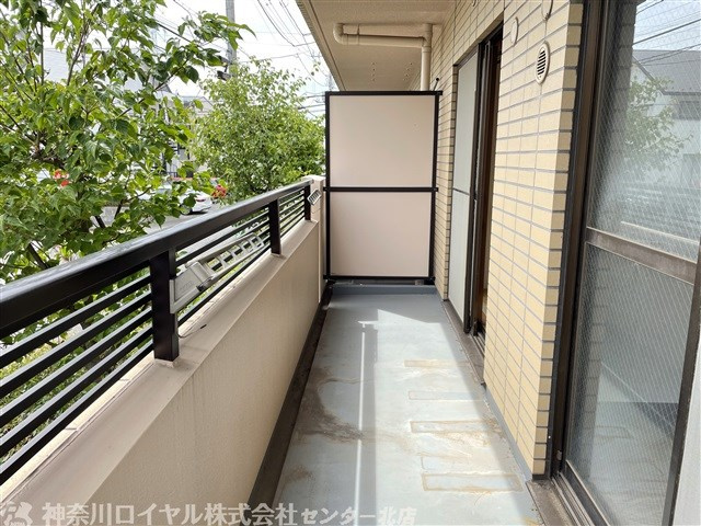 【バルコニー】