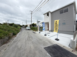 【前面道路含む現地写真】 | 読谷村宇座　第2（限定1棟） | ※北東側公道5m♪