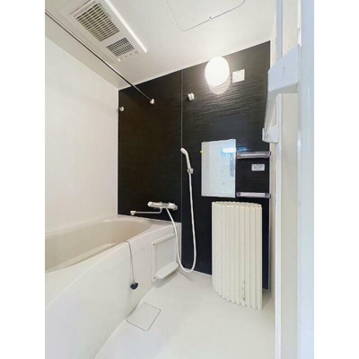 【浴室】 | 西荻インフィニティ | 浴室乾燥機付きバス。