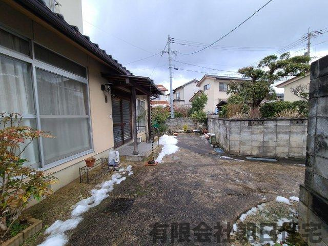【庭】 | 山代町中古戸建