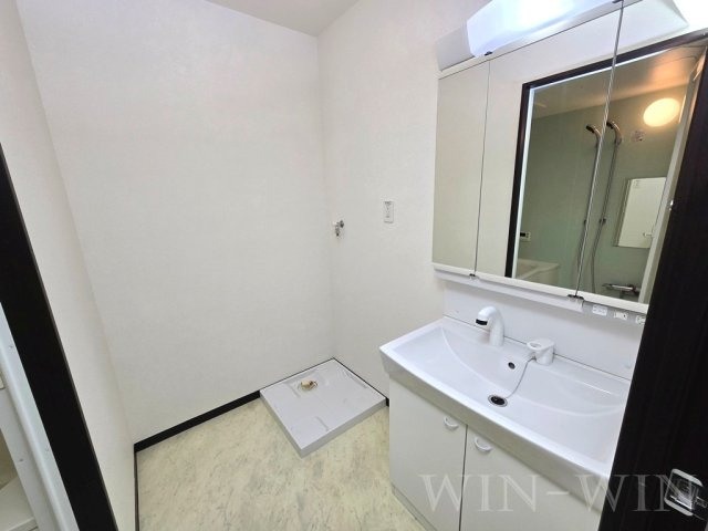 プログレスFの独立洗面台|イメージ（同建物内別部屋の写真です）