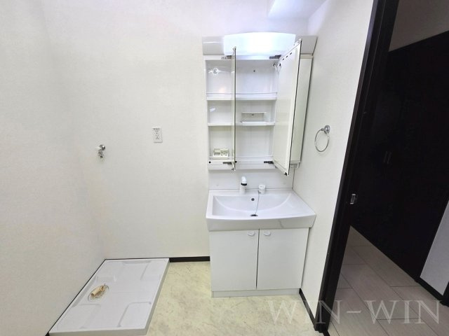プログレスFの洗面所|イメージ（同建物内別部屋の写真です）