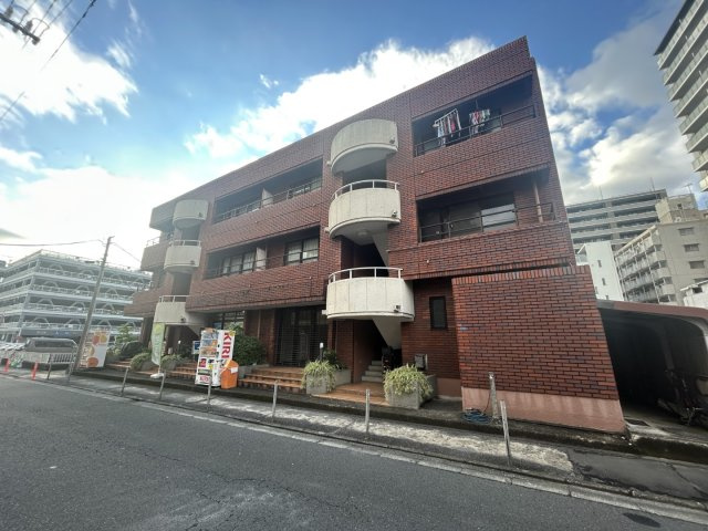 亀屋ビルの外観