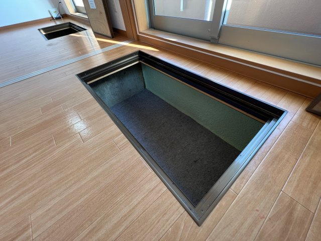 【収納】 | ルネスグランドールⅠ | バルコニー側洋室・床下大容量収納スペース（※写真はイメージです、現況優先となります）