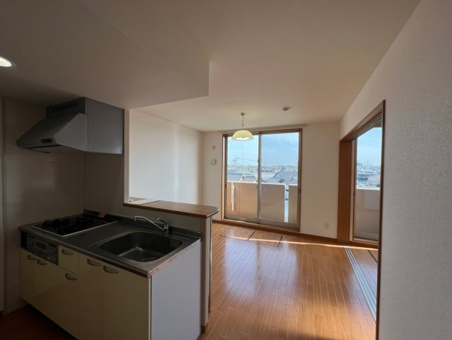 【居間・リビング】 | ルネスグランドールⅠ | （※写真はイメージです、現況優先となります）