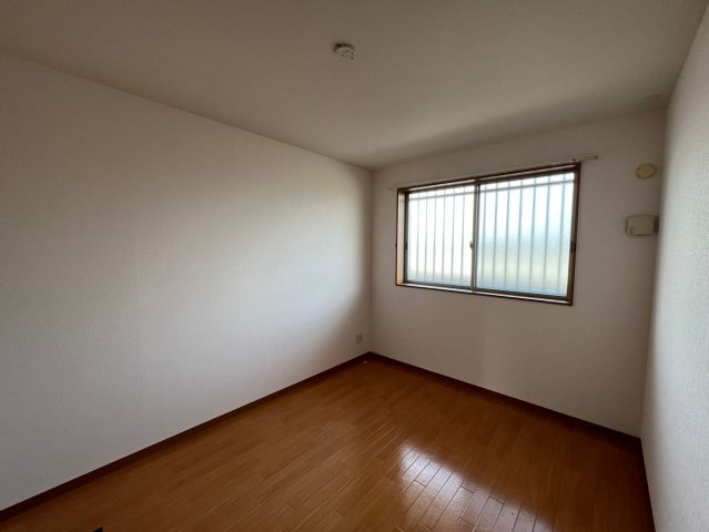 【洋室】 | ルネスグランドールⅠ | 玄関側洋室（※写真はイメージです、現況優先となります）