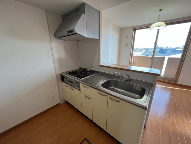 【キッチン】 | ルネスグランドールⅠ | カウンターキッチン（※写真はイメージです、現況優先となります）