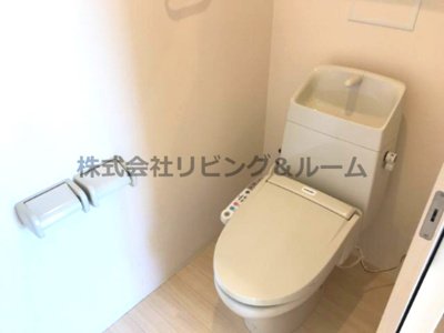 【トイレ】 | Ｑｕａｔｒｅ　Ｓａｉｓｏｎ　Ｎａｔｕｒｅ | シャワー付トイレ