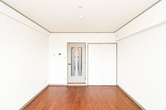 ダイナコート久留米本町　13階の居間・リビング|現状優先です。