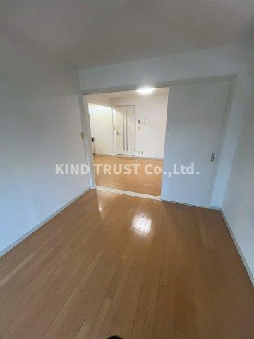 大淀町スカイハイツの居間・リビング|ゆったり過ごせるリビングです