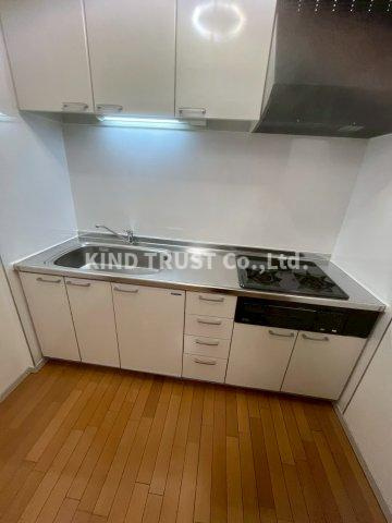 大淀町スカイハイツのキッチン|お料理しやすいキッチンです