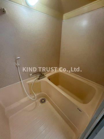 大淀町スカイハイツの浴室|コンパクトで使いやすいお風呂です