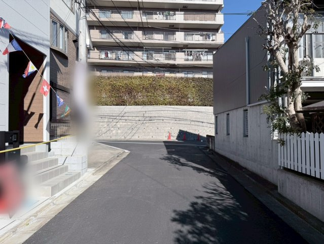 川越仙波町　新築一戸建て　1号棟の前面道路含む現地写真|前面道路含む現地写真です