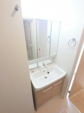 【独立洗面台】