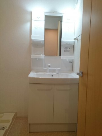 ベントルナータ　Ｅの洗面所