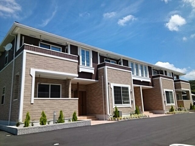 ベントルナータ　Ｅの外観