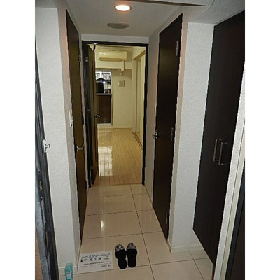 【玄関】 | S-RESIDENCE難波Viale | きれいな玄関です