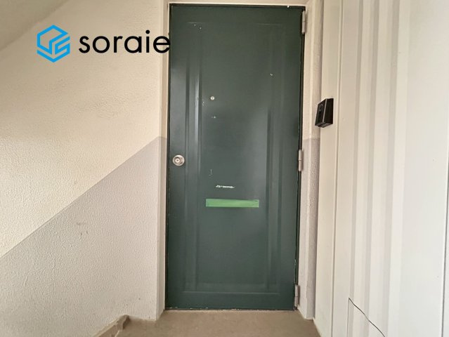 狭山台団地２街区の玄関|1月20日撮影