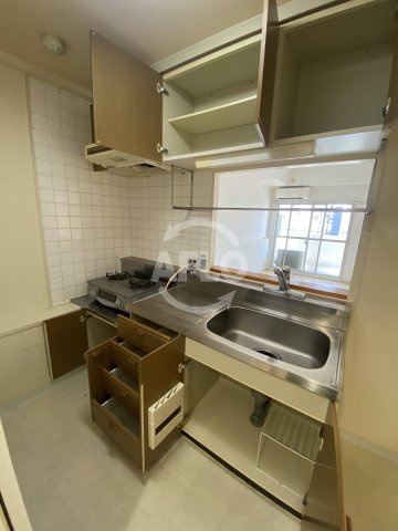 テン・フォーティ　日吉小学校のキッチン|テン・フォーティー　キッチン