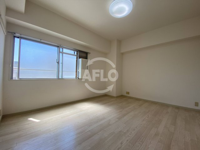 テン・フォーティ　日吉小学校の居間・リビング|テン・フォーティー　リビング