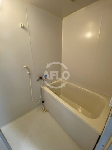 テン・フォーティ　日吉小学校の浴室|テン・フォーティー　風呂