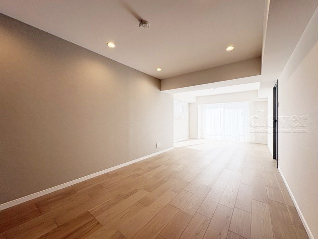 【居間・リビング】 | 調布ヶ丘ハイツ | くつろぎの空間であるLDKの様子。安心してくつろげるよう派手さは控えて、さりとて地味すぎもせず、あなたの生活を彩ってくれます。～即日のご見学可能～　お問合せはお気軽にどうぞ。
