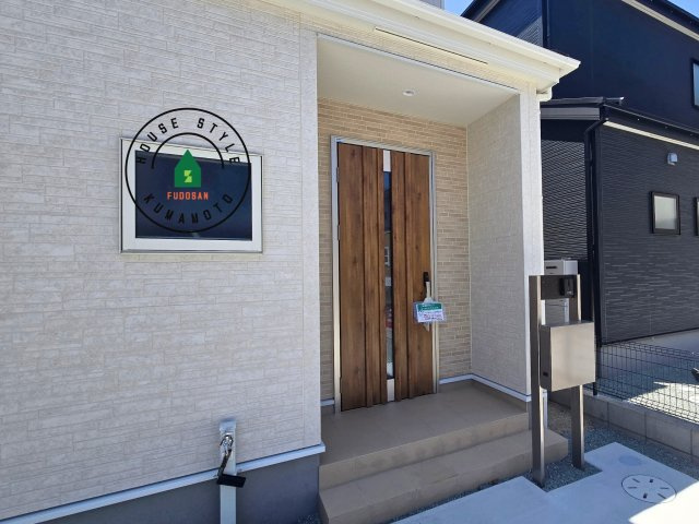 熊本市東区榎町第6-3棟（1号棟）の外観：施工例|おでかけの時も帰った時も、「我が家」を最初に感じでもらえる素敵な空間に。