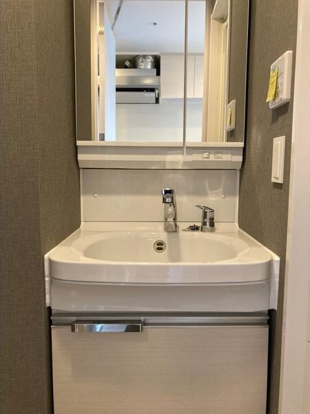 メイクス名駅南Ⅱの独立洗面台