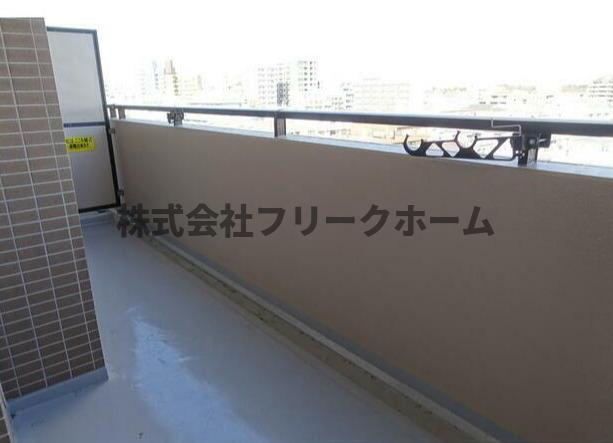 コーポレート連雀1号棟のバルコニー