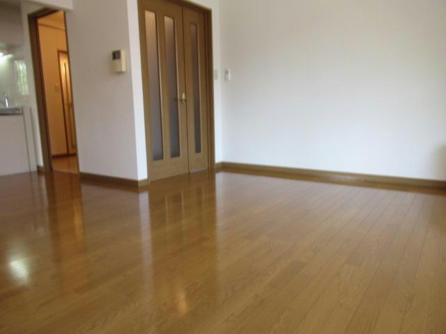 コーポ美鈴5号の居間・リビング