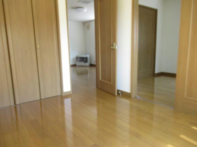 コーポ美鈴5号の洋室