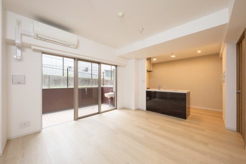 【居間・リビング】