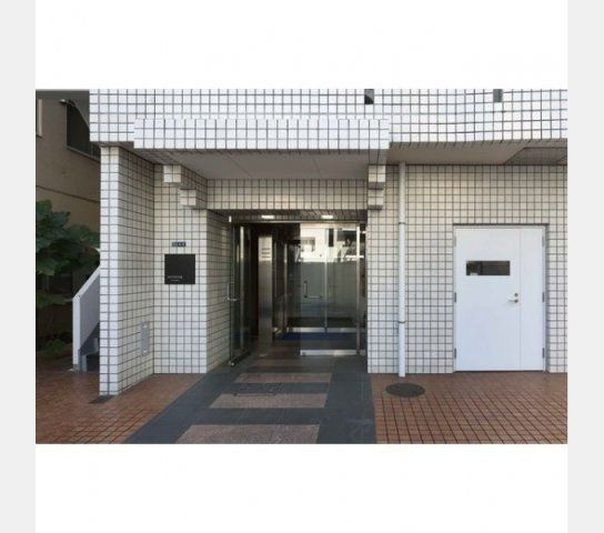 インプルーブ両国のエントランス