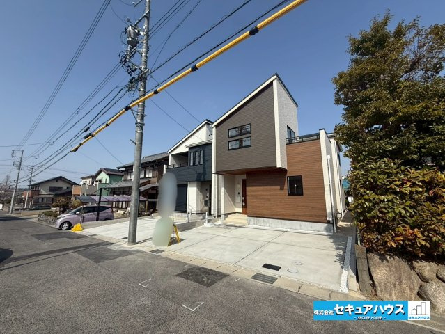 【同施工物件ご案内可能】愛知郡東郷町和合ヶ丘3丁目　全2棟の前面道路含む現地写真|事前予約にて現地ご見学いただけます！お気軽にお問い合わせください♪
■株式会社　セキュアハウス■
住宅ローンに強く、知識、経験豊富なスタッフ在籍
お客様に寄り添い、ご成約後もサポート致します