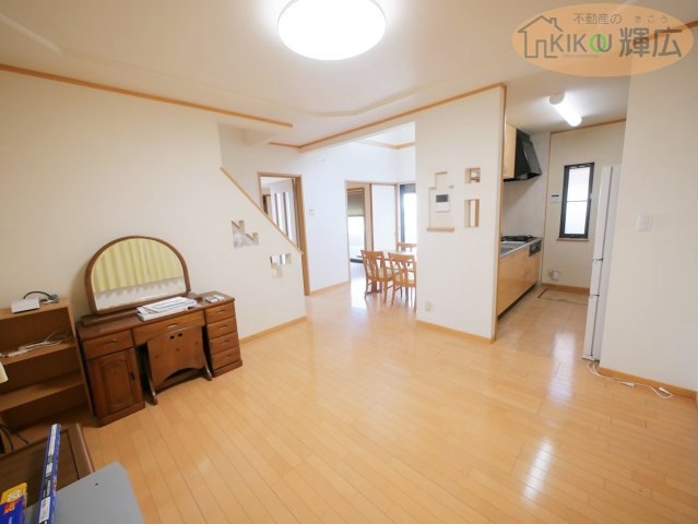 【玄関】 | 加古川市米田町平津　中古戸建