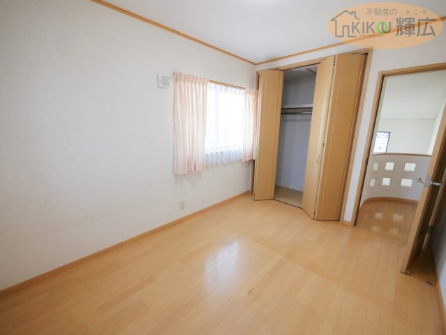 加古川市米田町平津　中古戸建の子供部屋