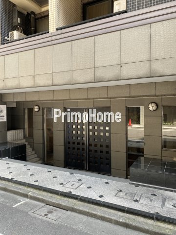 ブライズ神田のエントランス