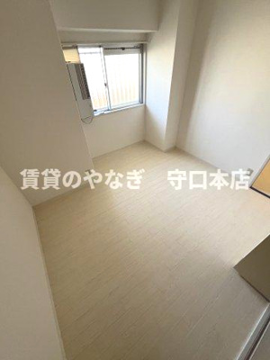 【洋室】 | レジデンス鶴見緑地 | 洋室です