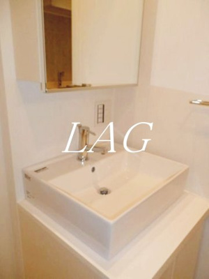 【洗面所】 | ミテッツァ千代田三崎町 | 洗面台です。