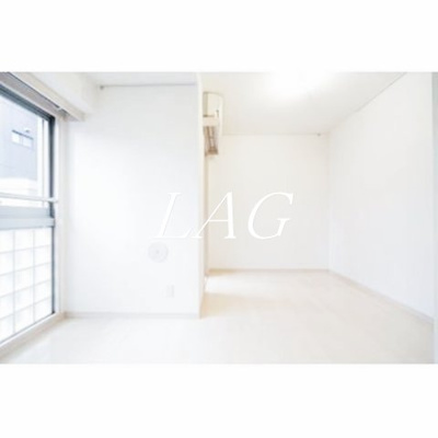 【寝室】 | レオーネ三越前 | 寝室です。