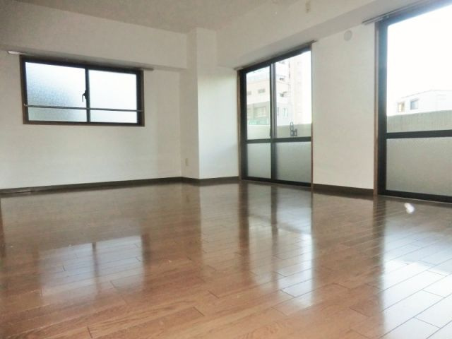 新田第11ビルの居間・リビング|別室参考写真です。