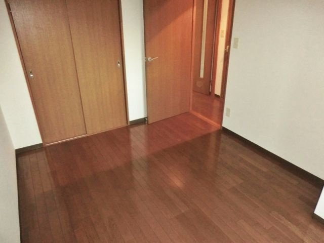 新田第11ビルの寝室|別室参考写真です。